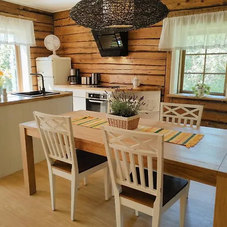 아파트 Retrovisiit Alma & Vilma Hellamaa (Hiiumaa)