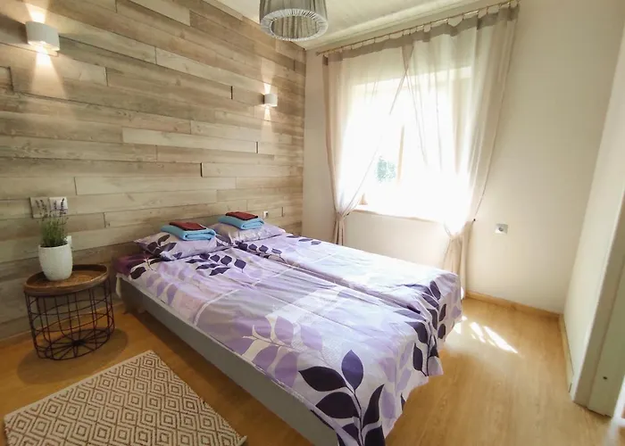 Retrovisiit Alma & Vilma Hellamaa (Hiiumaa)