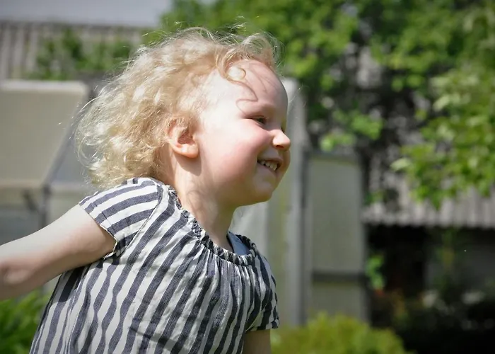 Retrovisiit Alma & Vilma דירה Hellamaa (Hiiumaa)