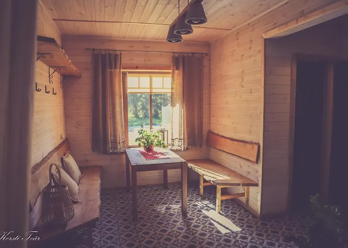 Retrovisiit Alma & Vilma * Hellamaa (Hiiumaa)